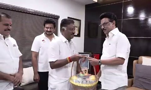O Panneerselvam meets CM Stalin 