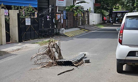 Broken manhole lies on a busy inner stretch that links several residential zones in Ashok Nagar 