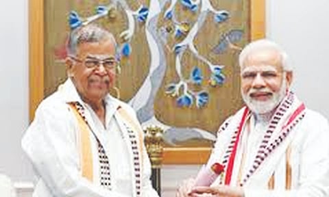 La Ganesan with Prime Minister Modi (File Photo)