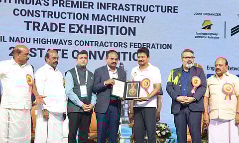 IndianOil bags award for road infra development in TN