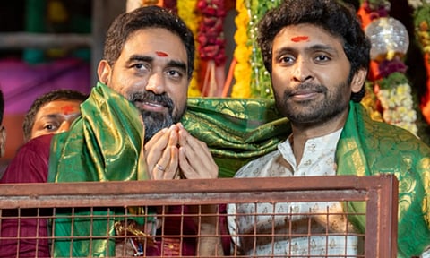 Director Krish, actor Vikram Prabhu offer prayers to Lord Ganesha (IANS)