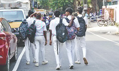 File photo of students returning from school (Photo: Manivasagan N)