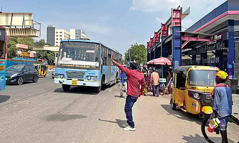  Saidapet bus stop 