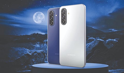 DT Next Tech | Samsung’s all-new, no shake camera