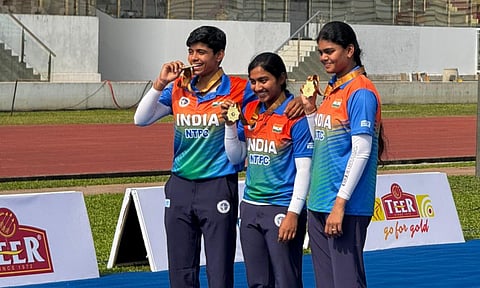 Prithika Pradeep, Deepshikha and Jyothi Vennam with the gold medal
