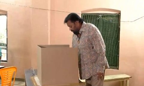 Union Minister Suresh Gopi at a voting booth casting his vote (IANS) 