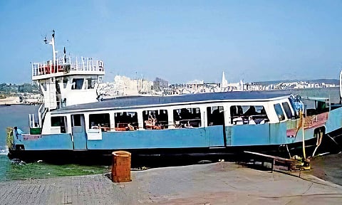 A ferry boat packed with tourists in Kanniyakumari