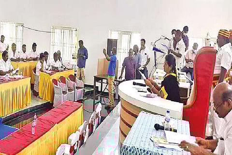 Karur Corporation council meeting in progress