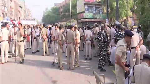 Delhi Police personnel deployed in Jahangirpuri area on Wednesday morning (Photo/ANI)