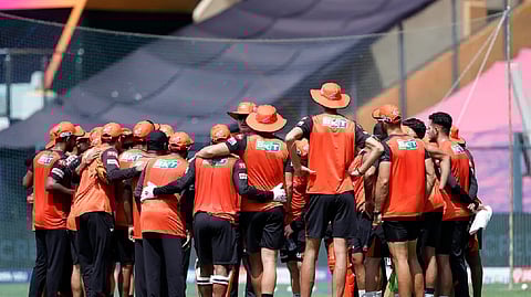 IPL 2022: RCB opt to bat against SRH