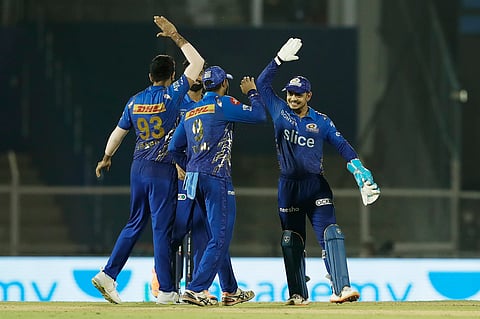 MI players celebrating the win