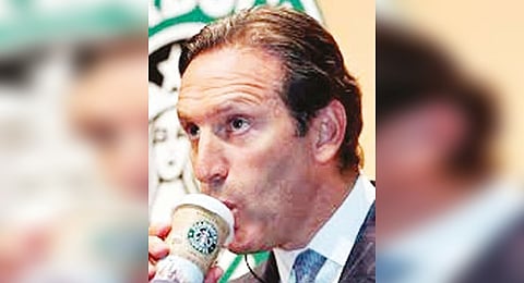 Starbucks CEO Howard Schultz