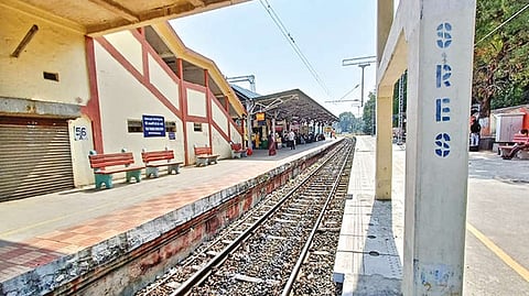 Local train station at Guindy where the pillar is placed in front of a PWD's disembarking place