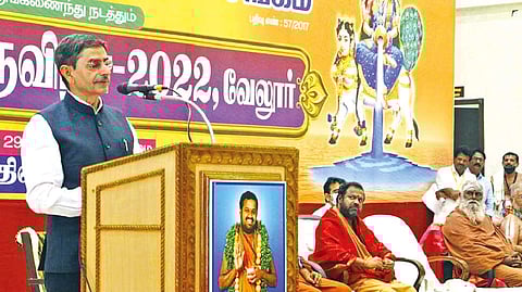 Governor RN Ravi addressing the Palaru Peruvizha organised by Bharatheeya Sanyasees convention in Vellore on Wednesday