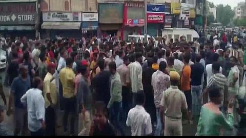 Locals protest after two men behead man in broad daylight in Udaipur's Maldas street area