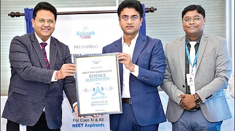 Aakash AudiPREP is web and app-based audiobook with podcasts of study materials