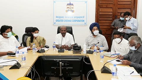 TN Health Minister Ma Subramanian with officials