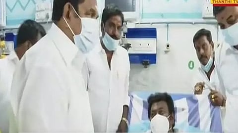 EPS meets hospitalised supporters at RGGGH