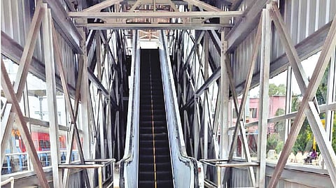 The escalator works on at Chengalpattu railway station