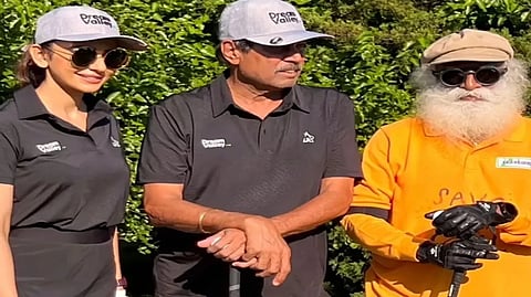 Rakul Preet Singh with Kapil Dev and Sadhguru