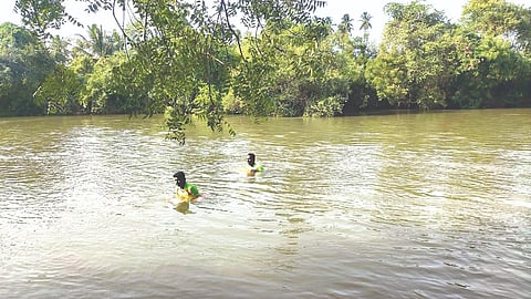 The body of the woman was recovered and sent for post-mortem, while a search is on to trace the other child.