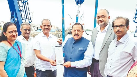 Union Minister Jitendra Singh launched India?s first saline water lantern, which uses sea water to power LED lamps.