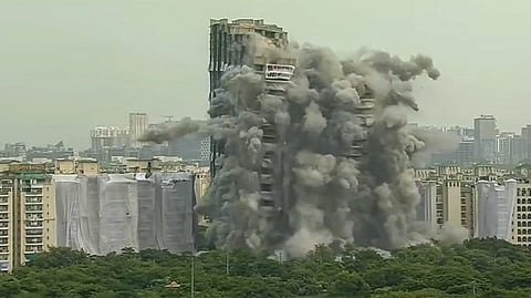 Noida's twin towers demolished