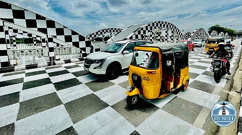 Commercial vehicles intending to proceed to Central will not be allowed beyond Gengu Reddy Road, Nair Road, Gandhi Irwin Road.