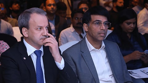 Dvorkovich and Anand