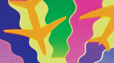 Air tracking Eye in the sky: Travel the world in an app