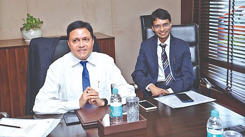 The installed capacity (phase 1) is 270 MWh and can produce 20,000 cells of 10Ah capacity daily.