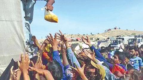 The WFP said it will begin climate resilience programs next year in Pakistan by ?improving community infrastructure.