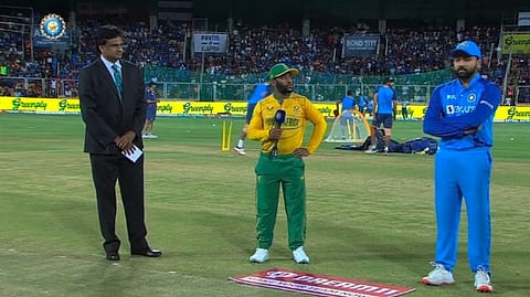 1st T20I: Rohit wins toss, chose to field against South Africa