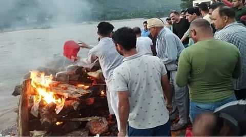 Visuals from the spot