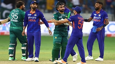 India and Pakistan players