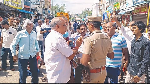 Protesting residents argue with police on Hospital Road in Kancheepuram Tuesday.