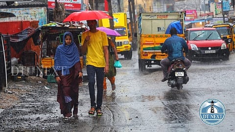 Light to moderate rain accompanied by thunderstorms is likely to occur in some areas of the Chennai.