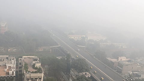 Delhi's air improves, but still 'poor'
