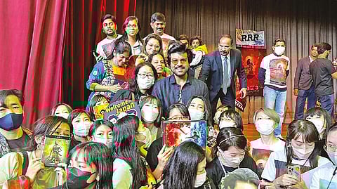 Ram Charan with school students in Japan