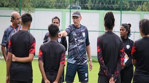 India head coach Thomas Dennerby with Indian players