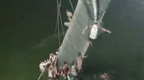 Visuals from the spot