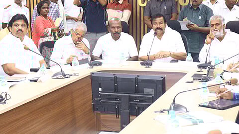 The ministers reviewed the situation in all the zones and suggested solutions for the issues because of which water stagnation occured