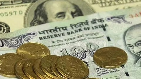 1st in 2-decades, currency in circulation declines in Deepavali week