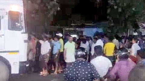 Protesters also damaged police vehicles in Vizhinjam