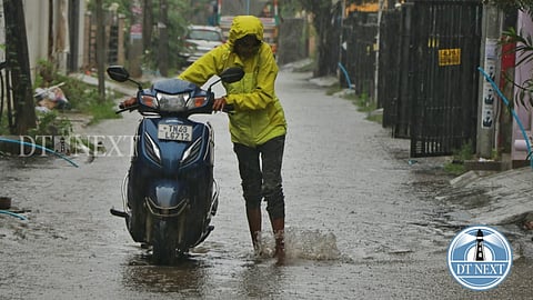Due to water logging two-wheeler traffic was restricted into Rangarajapuram subway