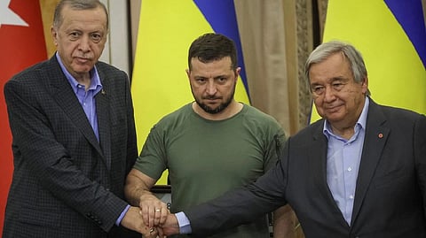 (From left) Erdogan, Zelensky, Gutteres