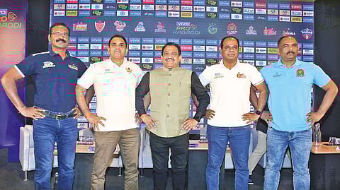 (from left) Bengal Warriors coach Kasinathan Baskaran, Gujarat Giants coach Ram Mehar Singh, Bengaluru Bulls coach Randhir Singh, Telugu Titans coach Venkatesh Goud and Puneri Paltan coach BC Ramesh at a press conference in Hyderabad