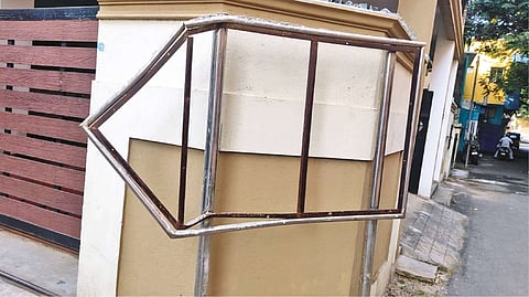 The missing name board at Kesava Perumal East Street in Mylapore