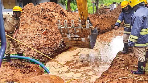 Madurai UGD contract worker trapped in slush, body retrieved