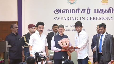 Chief Minister Stalinin Raj Bhavan's Darbar hall for Udhayanidhi's swearing-in ceremony